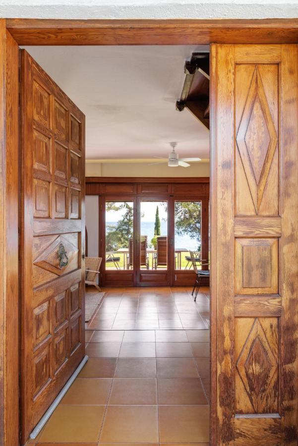 Luna Villa Private Beach Nea Iraklia Luaran gambar