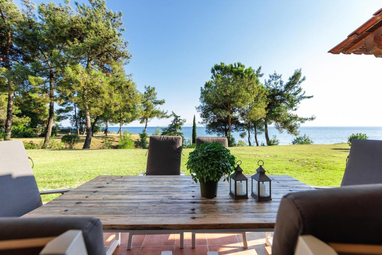 Luna Villa Private Beach Nea Iraklia Luaran gambar