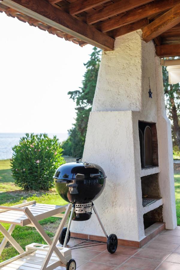 Luna Villa Private Beach Nea Iraklia Luaran gambar