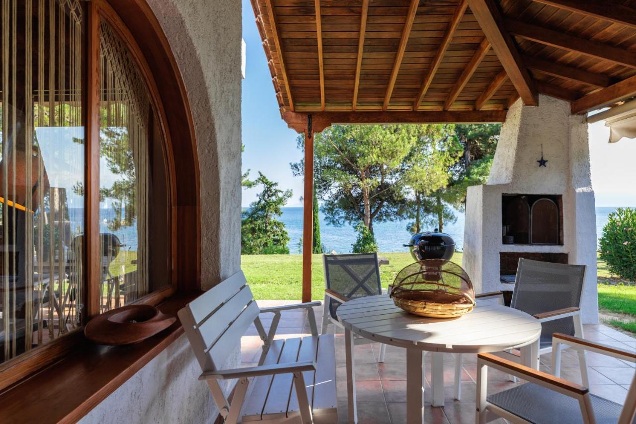 Luna Villa Private Beach Nea Iraklia Luaran gambar