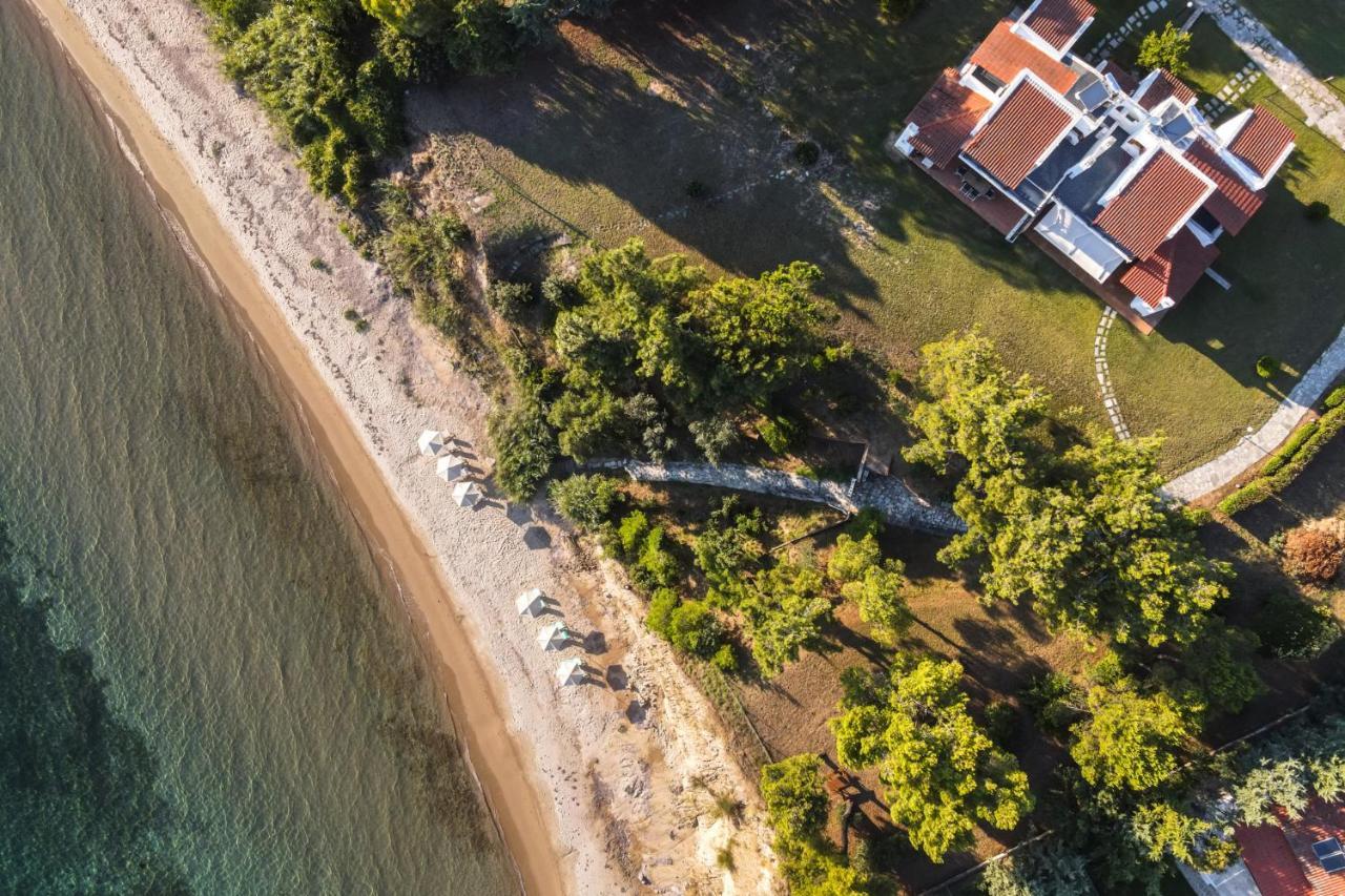 Luna Villa Private Beach Nea Iraklia Luaran gambar