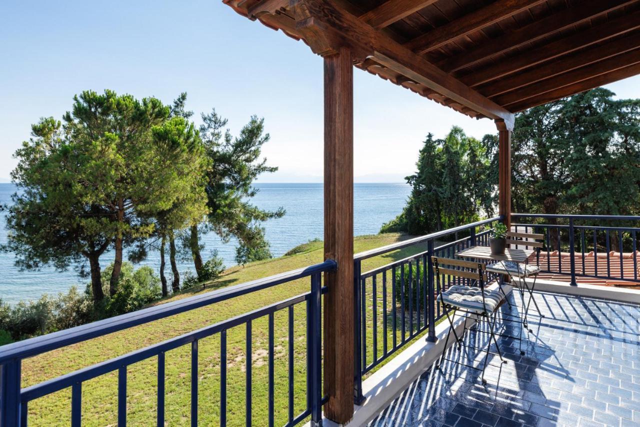 Luna Villa Private Beach Nea Iraklia Luaran gambar