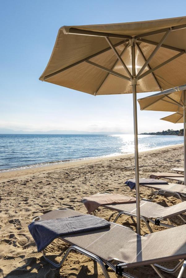 Luna Villa Private Beach Nea Iraklia Luaran gambar